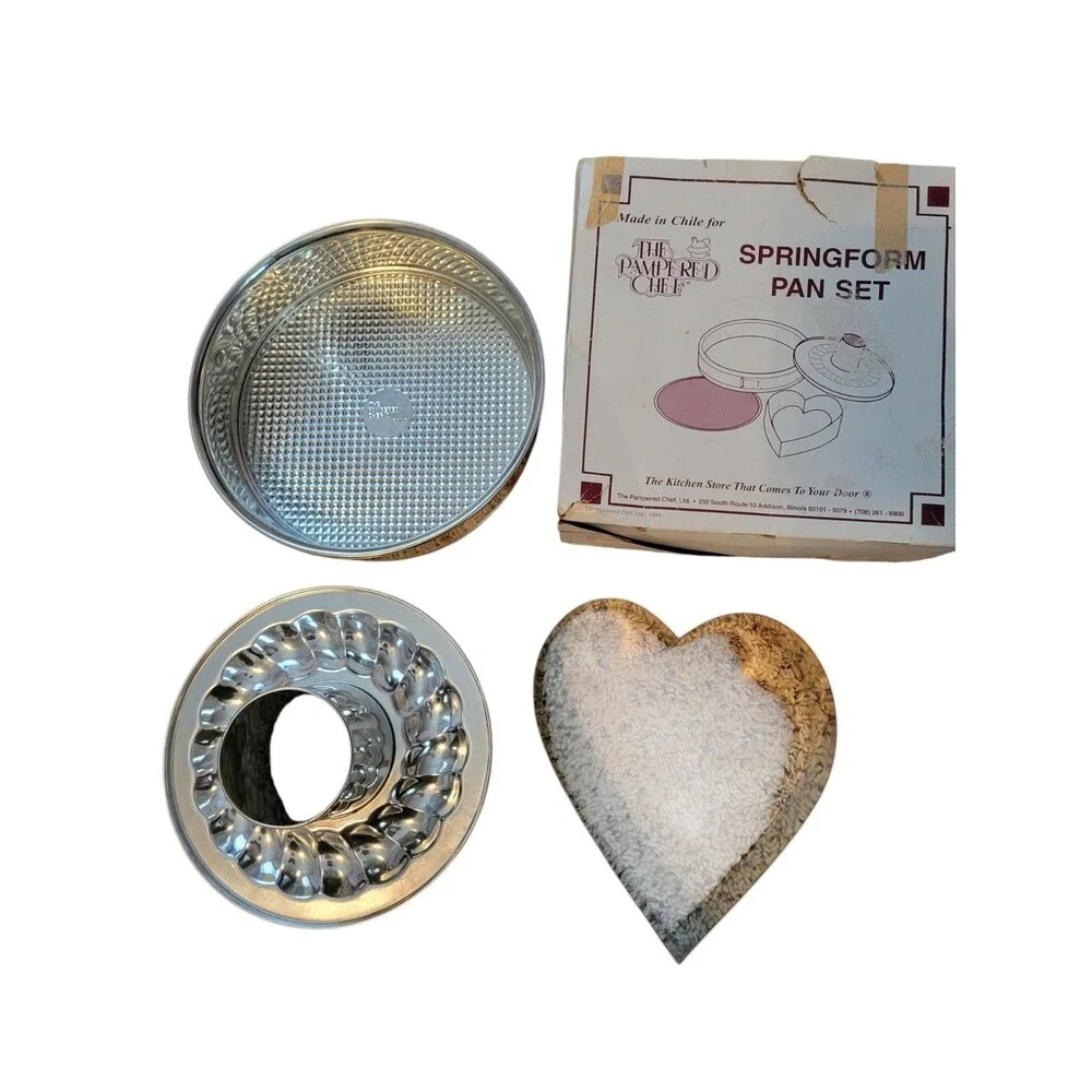 1994 Pampered Chef Springform Pan Box Heart and  Bundt Cake